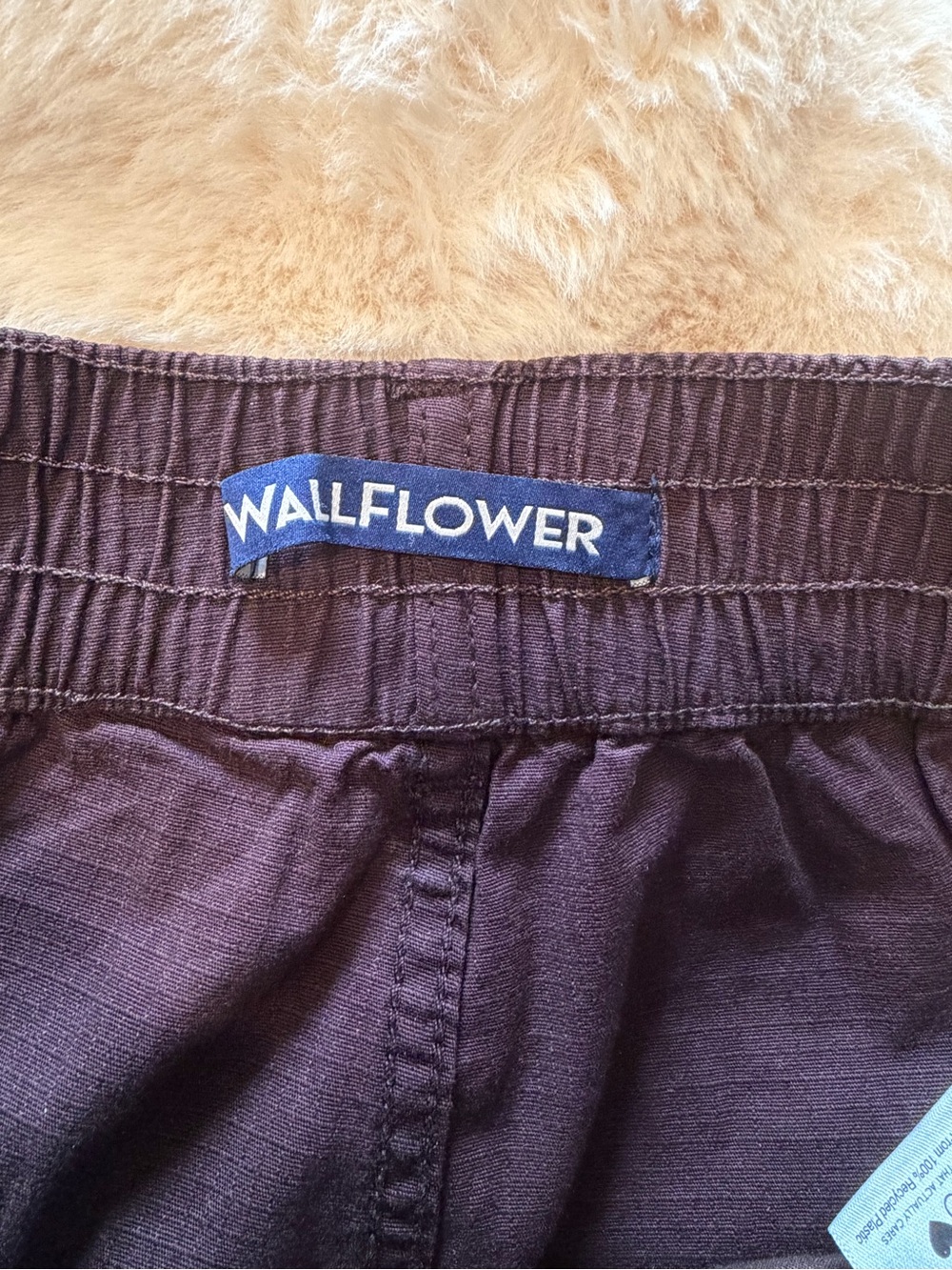 WallFlower Women’s Medium Burgundy Wide Leg Cargo Pants Stretch Utility Y2K - Picture 7 of 10